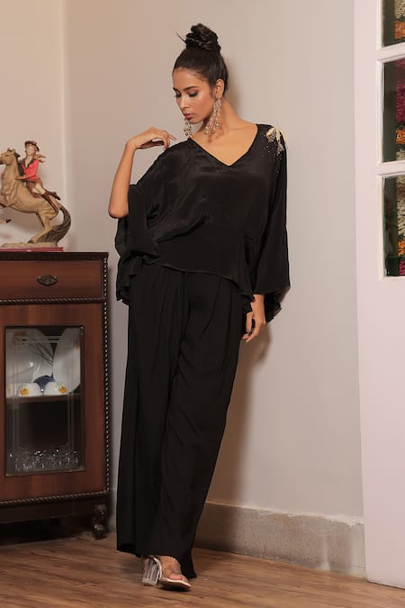 Shop Seesa White Crepe Jackie Plain Straight Cut Trouser Online at Aza Fashions Shop_Seesa_White Crepe Jackie Plain Straight Cut Trouser_Online_at_Aza_Fashions