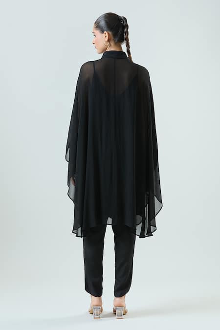 Seams Pret And Couture Akira Floral Embroidered Kaftan With Pant 