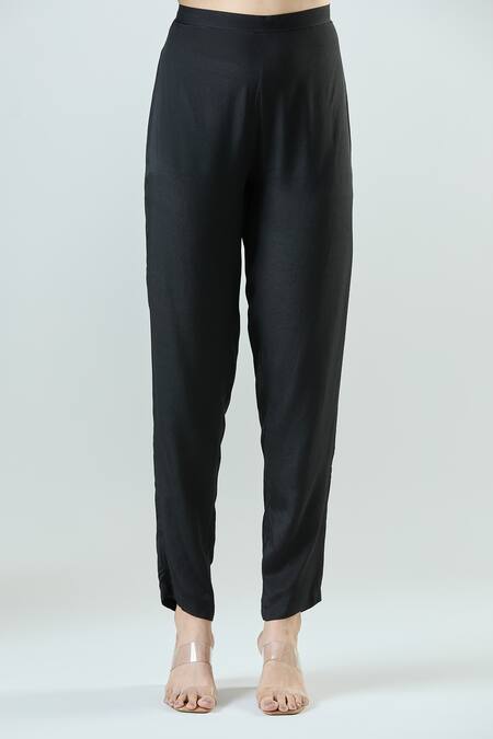 Shop Seams Pret And Couture Black Georgette, Satin Embroidery Collared Akira Floral Kaftan With Pant Online at Aza Fashions Shop_Seams Pret And Couture_Black Georgette, Satin Embroidery Collared Akira Floral Kaftan With Pant _Online_at_Aza_Fashions