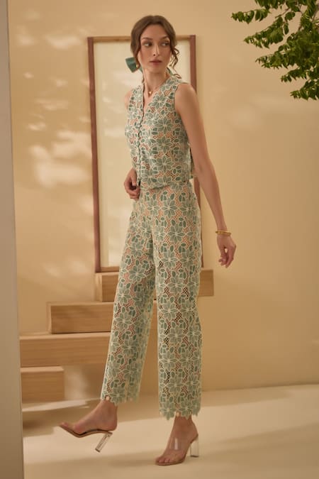 Buy_Label Deepika Nagpal_Green Lace V-neck Mesh Vest With Pant 
