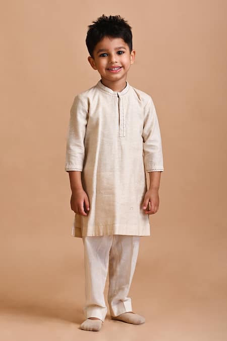 Mityan Ditiny Lace Border Kurta With Pant 