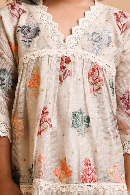 Mityan Ivory Jute Silk Embroidered Floral Dragon Plant Jr Tunic Online at Aza Fashions Mityan_Ivory Jute Silk Embroidered Floral Dragon Plant Jr Tunic _Online_at_Aza_Fashions