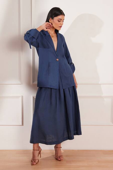 Buy Tara And I Blue Hemp Moroccan Box Pleat Skirt Online at Aza Fashions Buy_Tara And I_Blue Hemp Moroccan Box Pleat Skirt _Online_at_Aza_Fashions