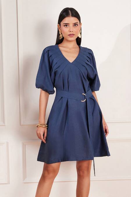 Tara And I Blue Hemp Buckles V-neck Pleated Dress With Belt Online at Aza Fashions Tara And I_Blue Hemp Buckles V-neck Pleated Dress With Belt _Online_at_Aza_Fashions