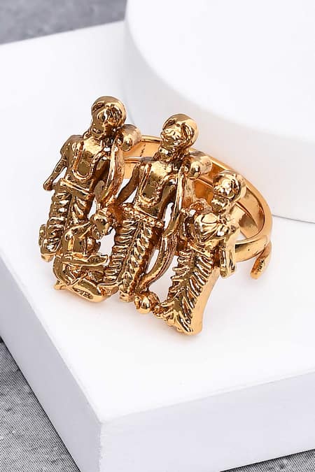 Nazaakat By Samara Singh Lord Shree Ram Carved Ring 