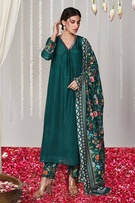 Blooming Threads_Blue Cotton, Silk, Organza Bagicha Polka Dot Kurta Floral Pant Set _Online_at_Aza_Fashions