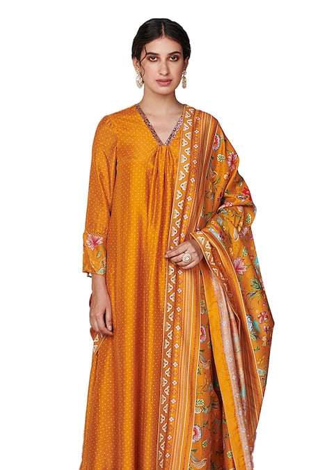 Buy_Blooming Threads_Yellow Cotton, Silk, Organza Bagicha Polka Dot Kurta Floral Pant Set _Online_at_Aza_Fashions
