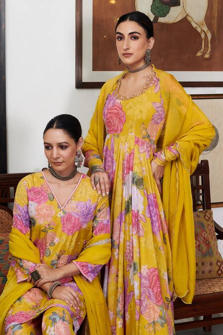 Buy_Blooming Threads_Yellow Georgette, Organza, Lycra Embroidery, Sequins Nargis Printed Anarkali Set 