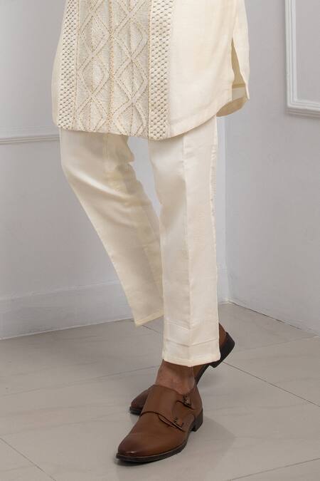 Shop_Smriti By Anju Agarwal_Ivory Chanderi, Cotton, Linen, Satin Embroidery, Beads Nehru Jacket And Kurta Set _Online_at_Aza_Fashions