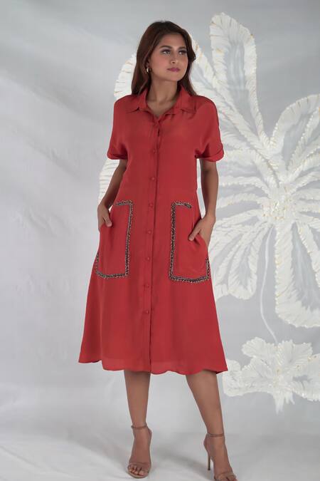 Buy_Seesa_Maroon Beads Collared Virago Embroidered Front Pocket Midi Dress 
