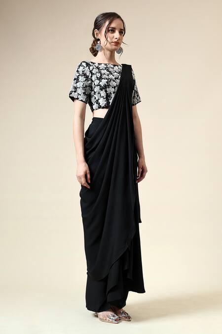 Buy_Aakaar_Black Modal Sequins, Beads Boat Neck Pre-draped Saree With Embroidered Blouse _Online_at_Aza_Fashions
