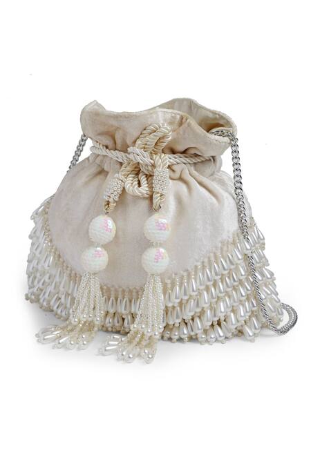Shop_Bijoux By Priya Chandna_White Pearls Dew Drop Tasselled Potli 