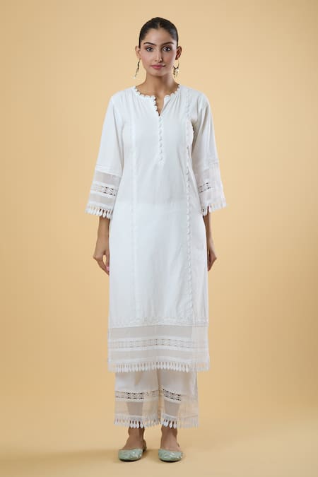 Samyukta Singhania White Cotton Lace Split V-neck Garima Scallop Embellished Kurta Set Online at Aza Fashions Samyukta Singhania_White Cotton Lace Split V-neck Garima Scallop Embellished Kurta Set _Online_at_Aza_Fashions