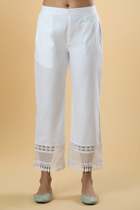 Samyukta Singhania White Cotton Lace Split V-neck Garima Scallop Embellished Kurta Set at Aza Fashions Samyukta Singhania_White Cotton Lace Split V-neck Garima Scallop Embellished Kurta Set _at_Aza_Fashions