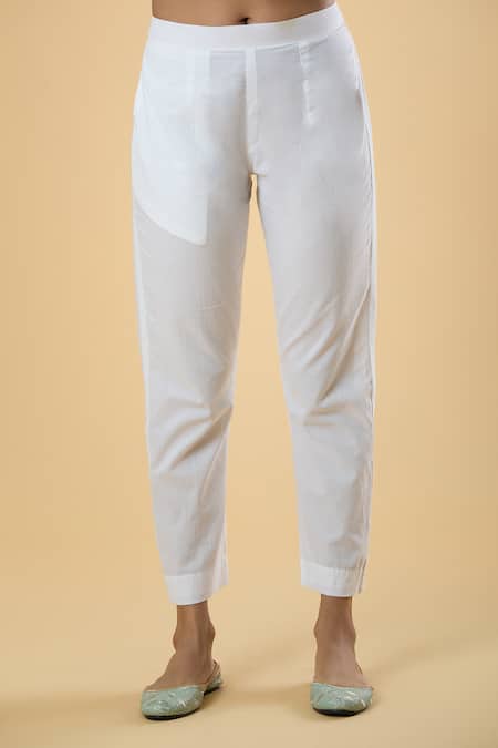 Samyukta Singhania_White Cotton Gota Patti, Embroidery Round Neck Parina Embellished Anarkali Set _Online_at_Aza_Fashions