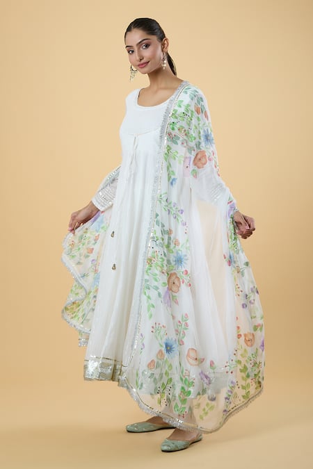 Buy_Samyukta Singhania_White Cotton Gota Patti, Embroidery Round Neck Parina Embellished Anarkali Set _Online_at_Aza_Fashions