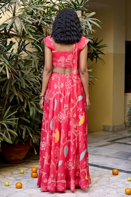 Baaro Masi Abstract Floral Print Lehnga Set With Scarf 