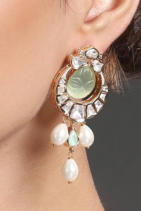 Shop HRISHA Gold Plated Sequins, Stones Embellished Pendant Necklace Set Online at Aza Fashions Shop_HRISHA_Gold Plated Sequins, Stones Embellished Pendant Necklace Set _Online_at_Aza_Fashions