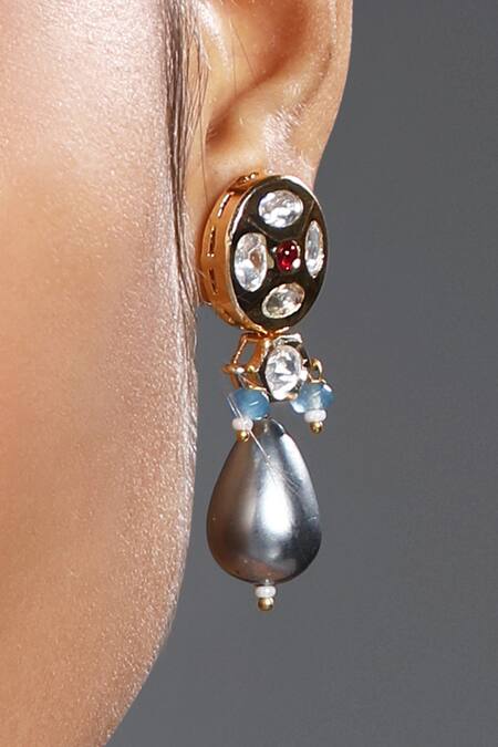 Shop_HRISHA_Multi Color Pearls, Stones Agate Embellished Pendant Choker Necklace Set _Online_at_Aza_Fashions