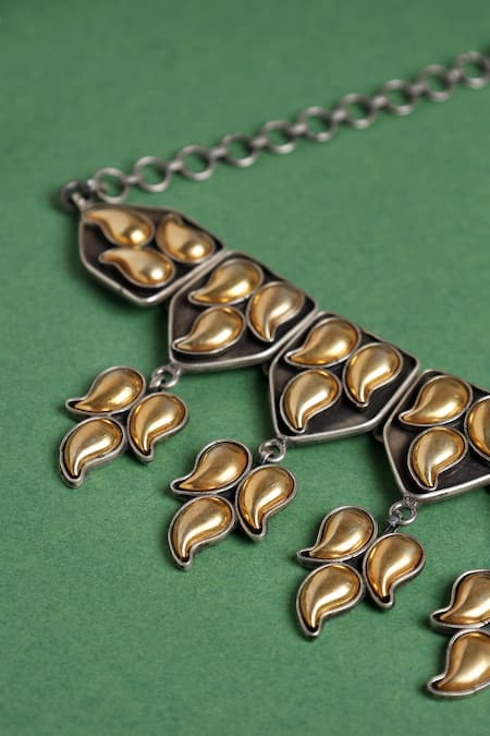 Shop Mero Jewellery Gold Plated Bullian Leaf Dual Toned Choker at Aza Fashions Shop_Mero Jewellery_Gold Plated Bullian Leaf Dual Toned Choker _at_Aza_Fashions