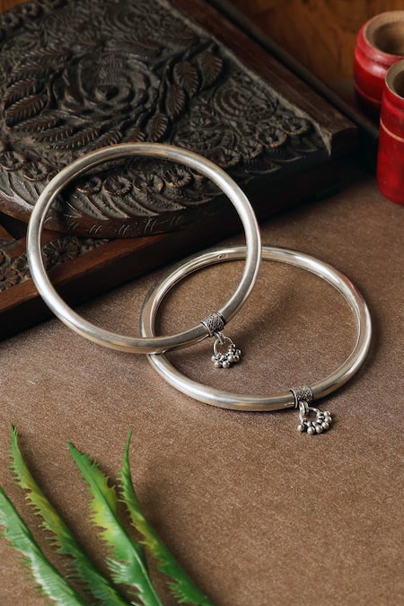 Mero Jewellery Silver Plated Ghunghroo Plain Leg Kada-Set of 2 