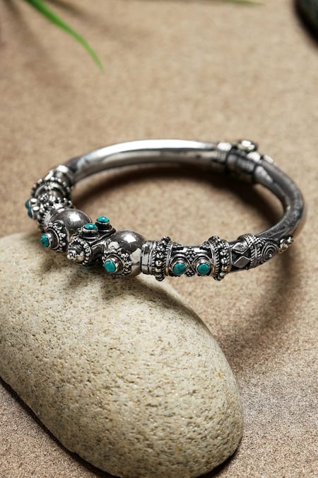 Mero Jewellery Blue Stones Heritage Embellished Kada 