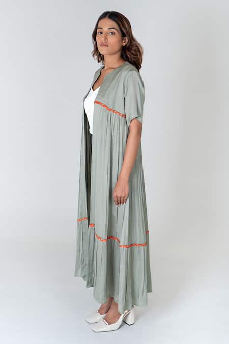 Shop Neora By Nehal Chopra Green Bemberg Modal Silk Braided Lace Open Solid Pleated Cape Online at Aza Fashions Shop_Neora By Nehal Chopra_Green Bemberg Modal Silk Braided Lace Open Solid Pleated Cape _Online_at_Aza_Fashions