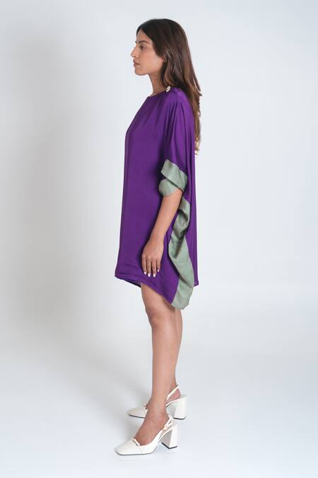 Buy Neora By Nehal Chopra Purple Bemberg Modal Silk Colour Block Round Plain Kaftan Online at Aza Fashions Buy_Neora By Nehal Chopra_Purple Bemberg Modal Silk Colour Block Round Plain Kaftan _Online_at_Aza_Fashions