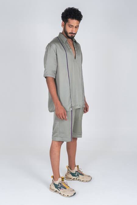 Neora By Nehal Chopra_Green Bemberg Modal Silk Plain Contrast Piping Detail T-shirt With Shorts _at_Aza_Fashions