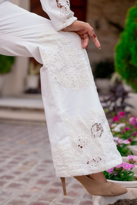Shop Label Anshu Khathuria Ivory Cotton, Lycra Lace Blazer With Pant Online at Aza Fashions Shop_Label Anshu Khathuria_Ivory Cotton, Lycra Lace Blazer With Pant _Online_at_Aza_Fashions