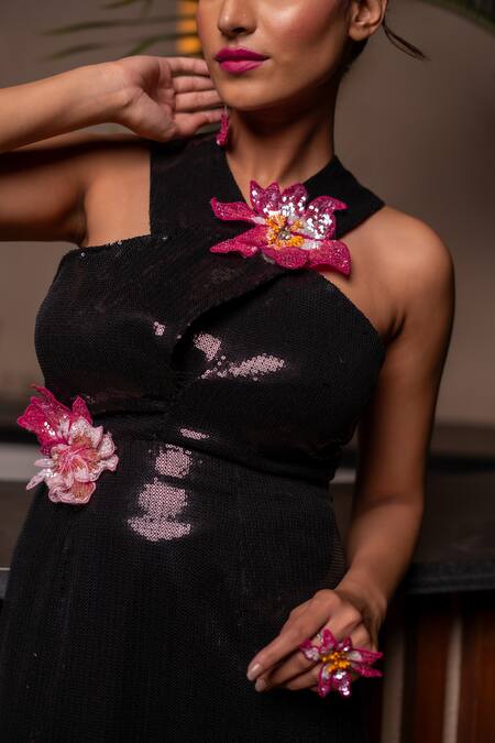 Buy Label Anshu Khathuria Black Georgette Sequins, Fabric Flowers Halter Neck Detailed Midi Dress Online at Aza Fashions Buy_Label Anshu Khathuria_Black Georgette Sequins, Fabric Flowers Halter Neck Detailed Midi Dress _Online_at_Aza_Fashions
