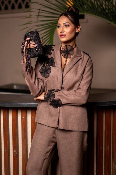 Buy Label Anshu Khathuria Brown Jersey Embroidery 3d Floral Applique Detailed Blazer With Pant Online at Aza Fashions Buy_Label Anshu Khathuria_Brown Jersey Embroidery 3d Floral Applique Detailed Blazer With Pant _Online_at_Aza_Fashions