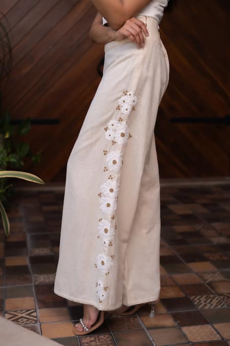 Buy_Label Anshu Khathuria_White Mohair, Handloom Cotton, Modal Embroidery Corset Op With Floral Pant _Online_at_Aza_Fashions