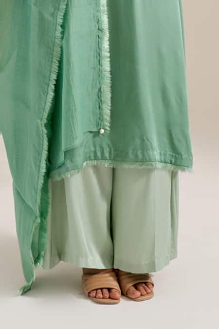 Siyona By Ankurita Green Satin Sequins Bandeau Neck Chameli Ombre Kurta Set at Aza Fashions Siyona By Ankurita_Green Satin Sequins Bandeau Neck Chameli Ombre Kurta Set _at_Aza_Fashions