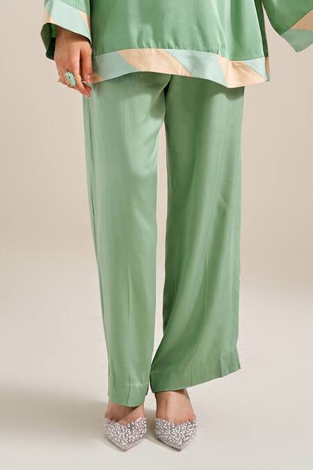 Siyona By Ankurita Green Round Neck Ombre Sequin Tunic And Pant Set Online at Aza Fashions Siyona By Ankurita_Green Round Neck Ombre Sequin Tunic And Pant Set _Online_at_Aza_Fashions