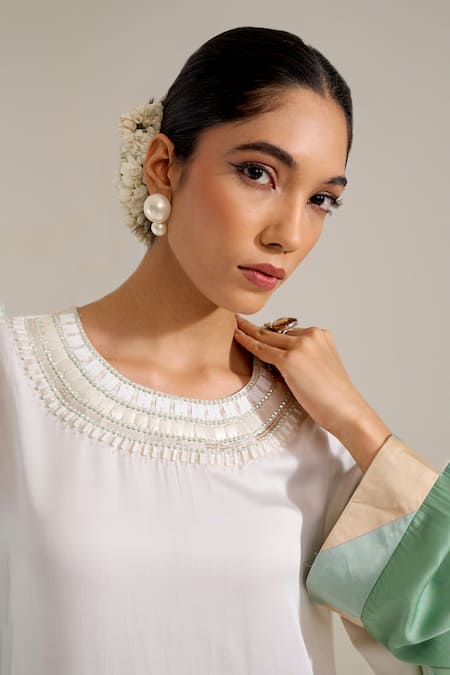 Siyona By Ankurita Green Satin Sequins Round Neck Champa Ombre Kurta Set at Aza Fashions Siyona By Ankurita_Green Satin Sequins Round Neck Champa Ombre Kurta Set _at_Aza_Fashions