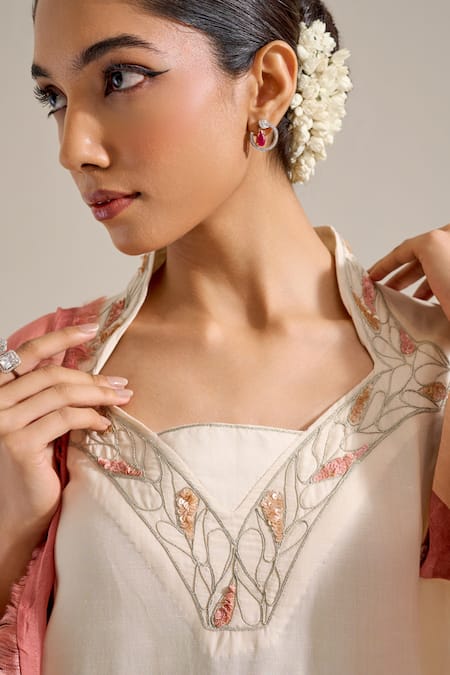 Siyona By Ankurita Pink Linen, Chanderi Sequins, Beads Collared Dahlia Ombre Kurta Set Online at Aza Fashions Siyona By Ankurita_Pink Linen, Chanderi Sequins, Beads Collared Dahlia Ombre Kurta Set _Online_at_Aza_Fashions