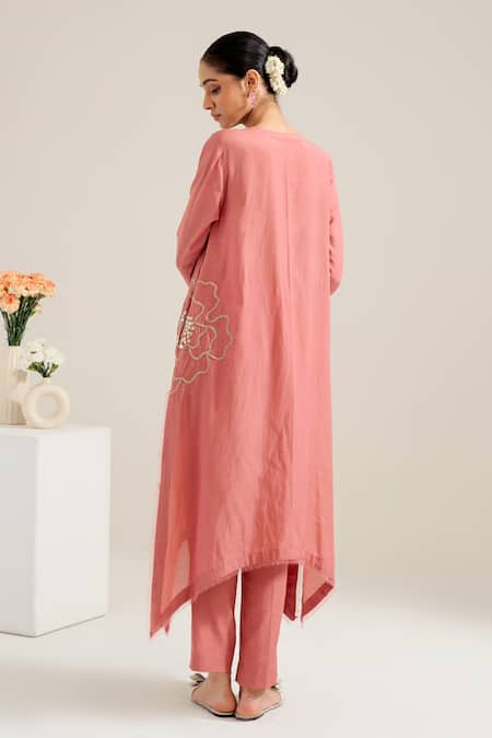 Shop Siyona By Ankurita Pink Cotton, Chanderi Embroidery, Sequins Round Neck Gulmohar Floral Kurta Set at Aza Fashions Shop_Siyona By Ankurita_Pink Cotton, Chanderi Embroidery, Sequins Round Neck Gulmohar Floral Kurta Set _at_Aza_Fashions