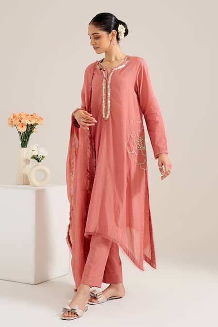 Buy Siyona By Ankurita Pink Cotton, Chanderi Embroidery, Sequins Round Neck Gulmohar Floral Kurta Set Online at Aza Fashions Buy_Siyona By Ankurita_Pink Cotton, Chanderi Embroidery, Sequins Round Neck Gulmohar Floral Kurta Set _Online_at_Aza_Fashions