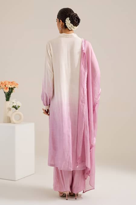 Shop_Siyona By Ankurita_Purple Cotton Pearls V-neck Kamal Front Slit Kurta Set _at_Aza_Fashions