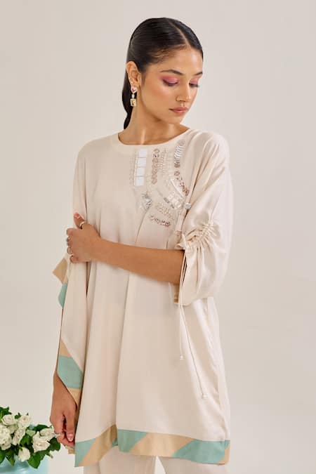 Siyona By Ankurita_Ivory Satin Sequins Round Neck Mallika Embroidered Kurta And Pant Co-ord Set _at_Aza_Fashions