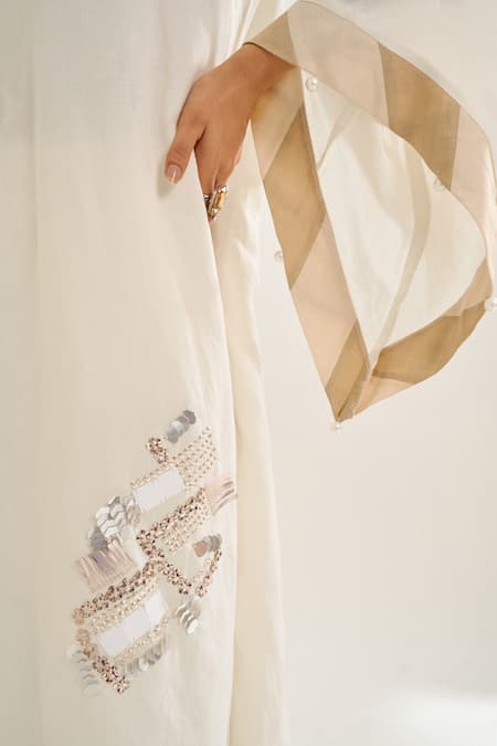 Buy Siyona By Ankurita Ivory Linen, Chanderi Sequins, Embroidery Round Neck Nargis Kurta Set Buy_Siyona By Ankurita_Ivory Linen, Chanderi Sequins, Embroidery Round Neck Nargis Kurta Set