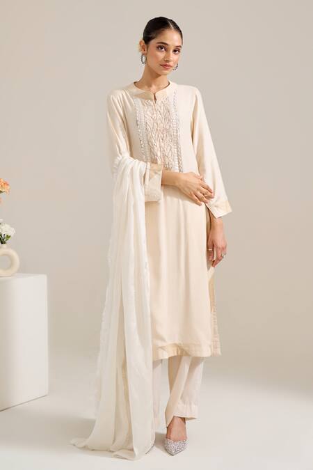 Shop Siyona By Ankurita Ivory Satin Sequins, Embroidery Bandeau Neck Sundari Kurta Set Online at Aza Fashions Shop_Siyona By Ankurita_Ivory Satin Sequins, Embroidery Bandeau Neck Sundari Kurta Set _Online_at_Aza_Fashions