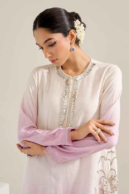 Shop Siyona By Ankurita Purple Cotton Embroidery, Lace Round Neck Asonia Floral Ombre Kurta And Pant Set Online at Aza Fashions Shop_Siyona By Ankurita_Purple Cotton Embroidery, Lace Round Neck Asonia Floral Ombre Kurta And Pant Set _Online_at_Aza_Fashions
