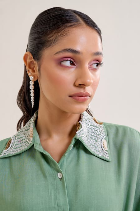 Siyona By Ankurita Green Cotton Slub Embroidery Sequin Collar Bela Assymertic Shirt With Pant at Aza Fashions Siyona By Ankurita_Green Cotton Slub Embroidery Sequin Collar Bela Assymertic Shirt With Pant _at_Aza_Fashions