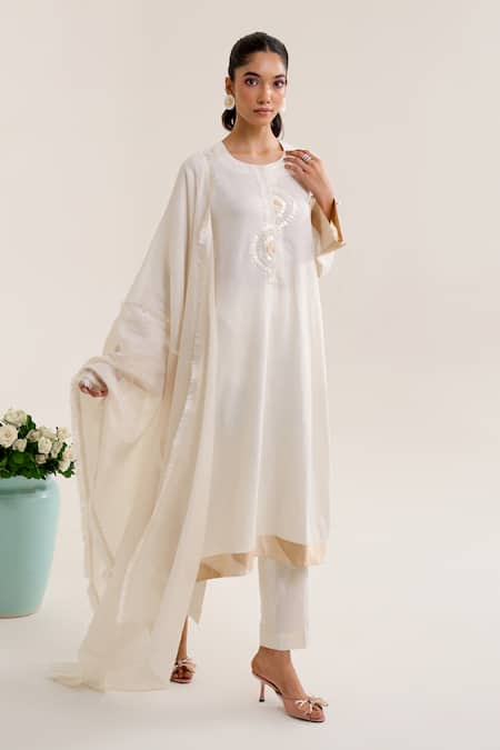 Siyona by Ankurita Chaandni A-Line Embroidered Kurta & Pant Set 