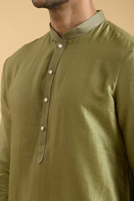 Arihant Rai Sinha_Green Silk Solid Straight Kurta_at_Aza_Fashions