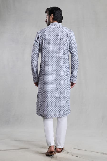 Shop Arihant Rai Sinha Grey Cotton Embroidery Straight Chikankari Work Kurta With Pant at Aza Fashions Shop_Arihant Rai Sinha_Grey Cotton Embroidery Straight Chikankari Work Kurta With Pant _at_Aza_Fashions