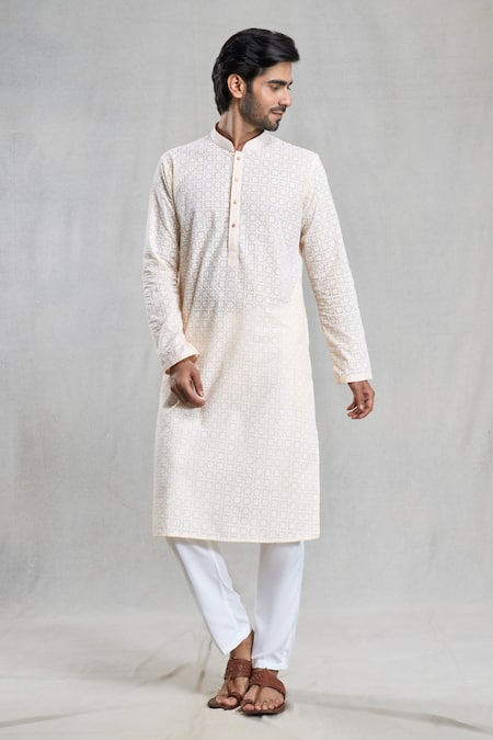 Aryavir Malhotra Chikankari Embroidered Kurta Set 