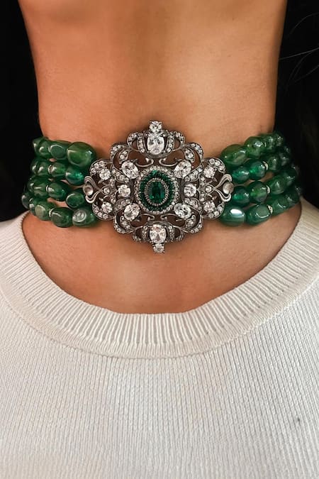 PRERTO Grandeue Diamond & Emerald Stone Embellished Necklace Set